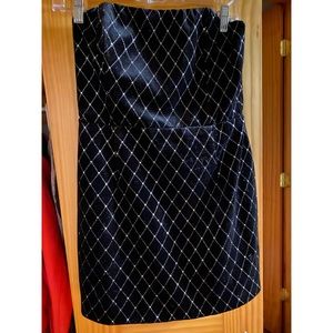 Meshki Strapless Velvet mini dress NWT